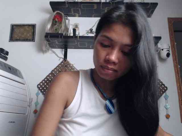 Junglewoman webcam