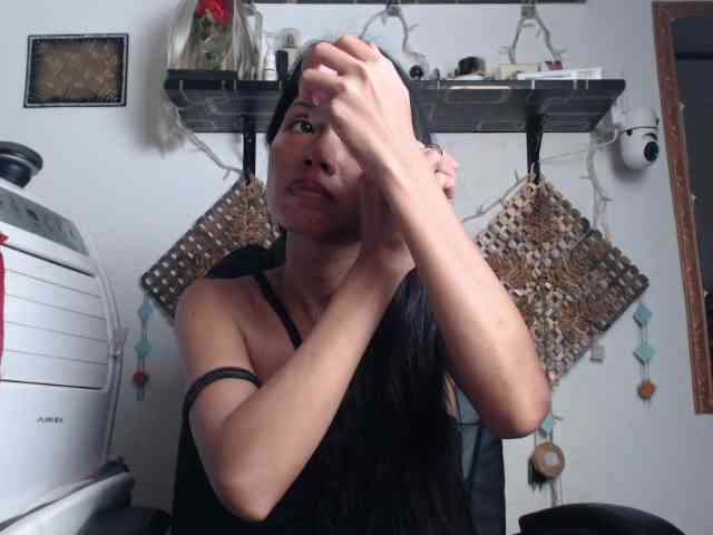 Junglewoman webcam