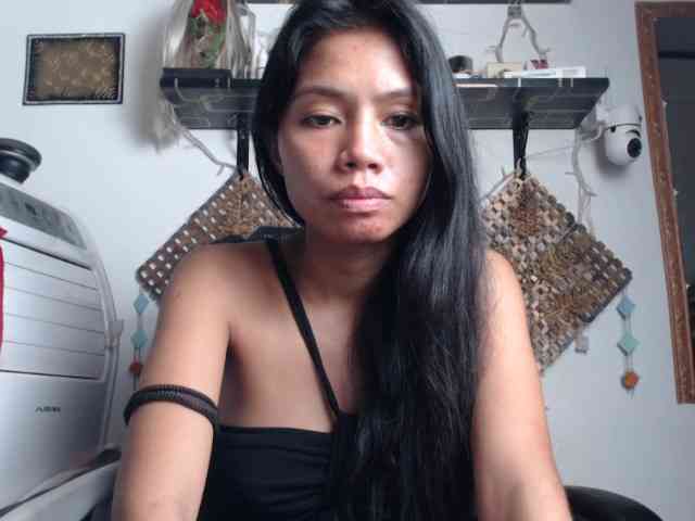 Junglewoman webcam
