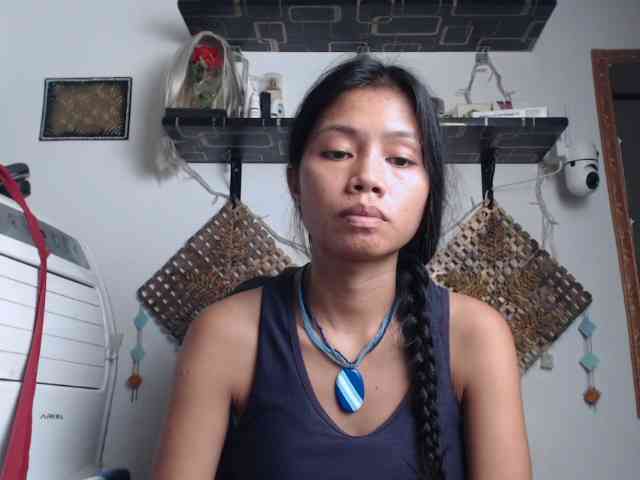 Junglewoman webcam