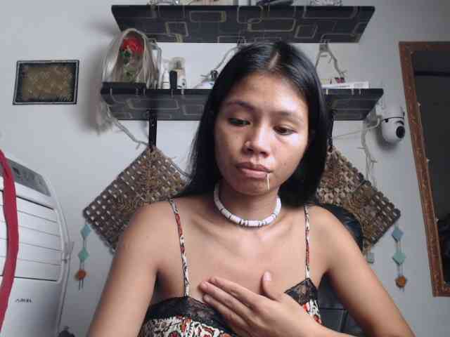 Junglewoman webcam