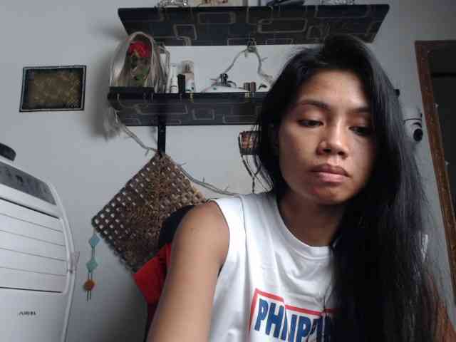 Junglewoman webcam