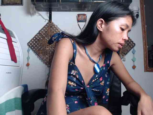 Junglewoman webcam