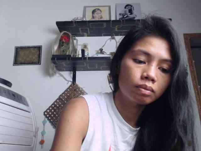Junglewoman webcam