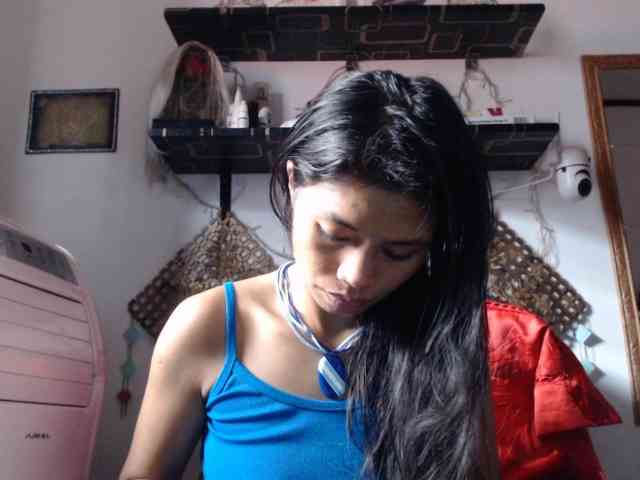 Junglewoman webcam