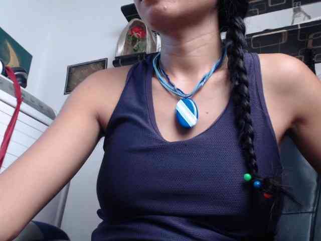 Junglewoman webcam