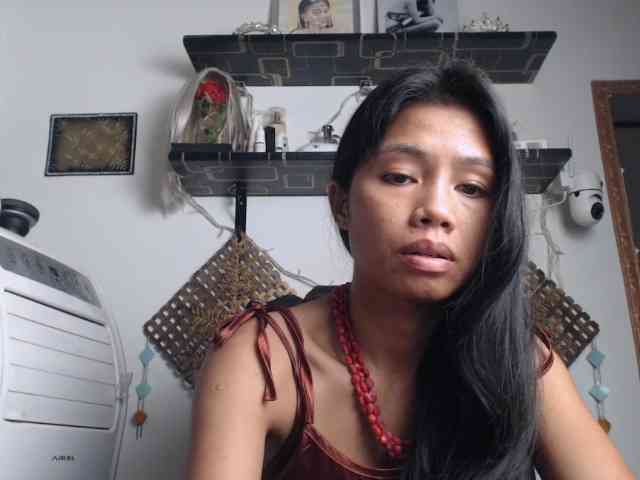 Junglewoman webcam