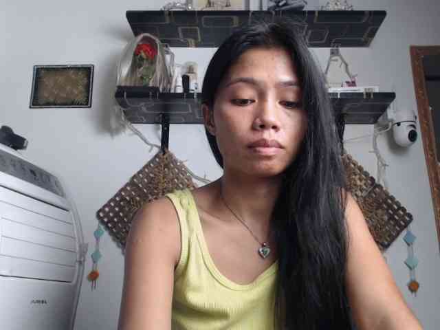 Junglewoman webcam