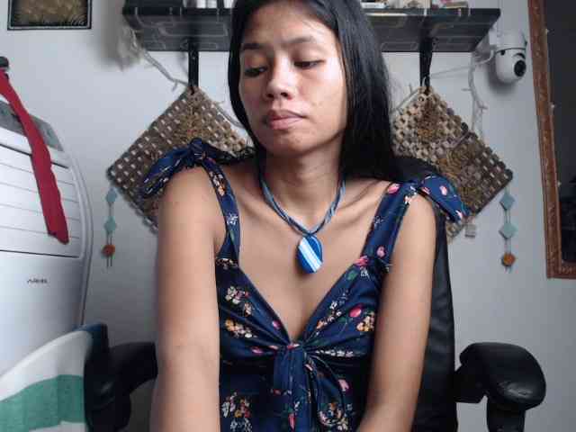 Junglewoman webcam