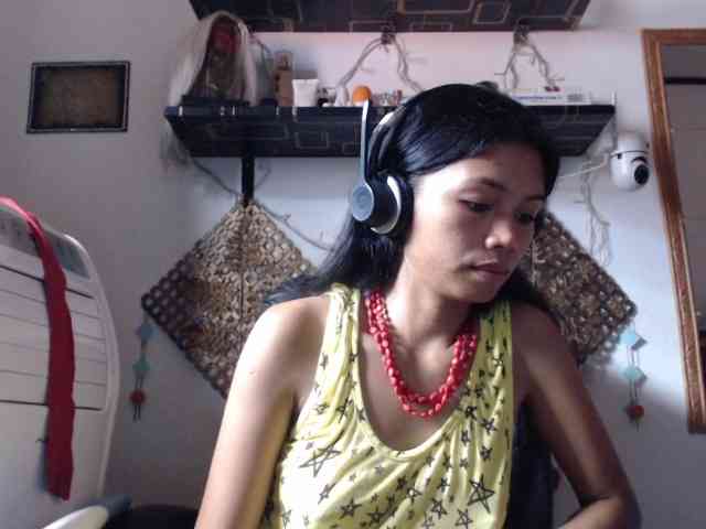 Junglewoman webcam