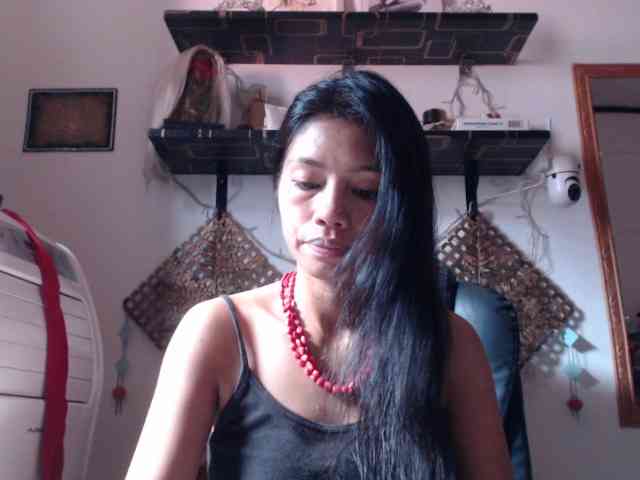 Junglewoman webcam