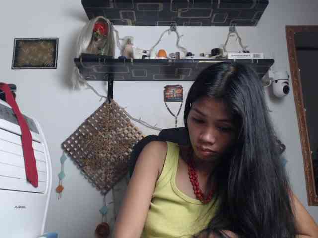 Junglewoman webcam
