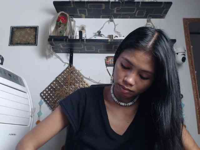 Junglewoman webcam