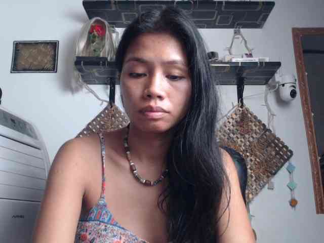 Junglewoman webcam