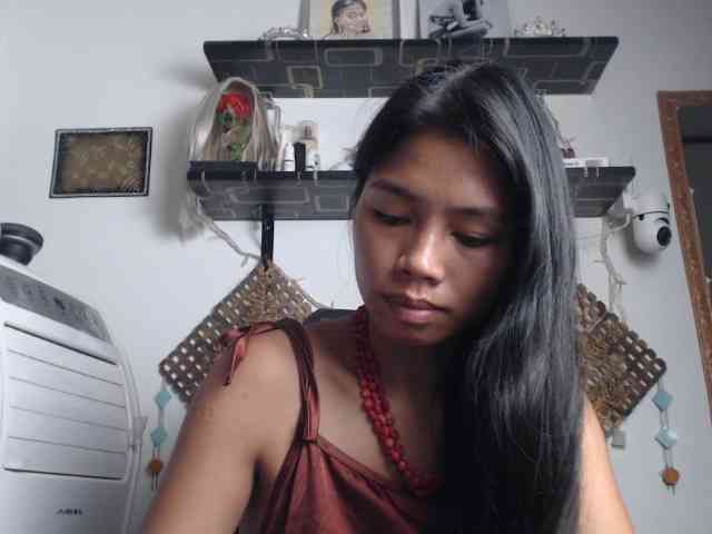 Junglewoman webcam