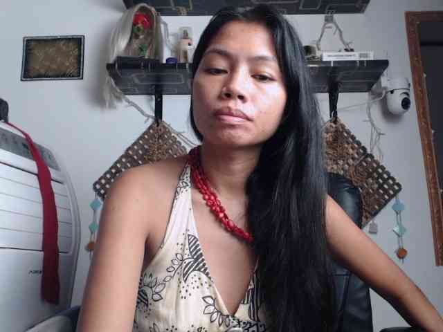 Junglewoman webcam