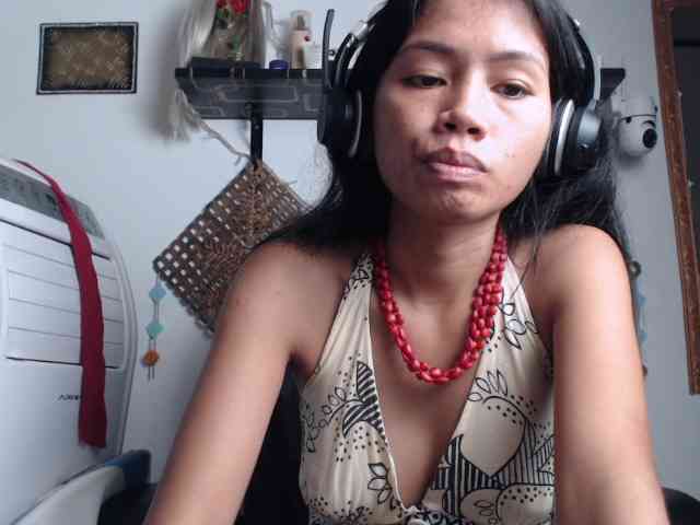 Junglewoman webcam