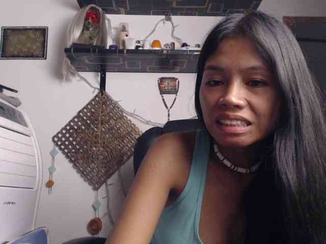 Junglewoman webcam