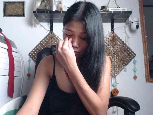 Junglewoman webcam