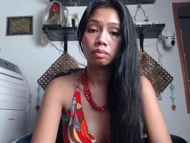 Junglewoman webcam