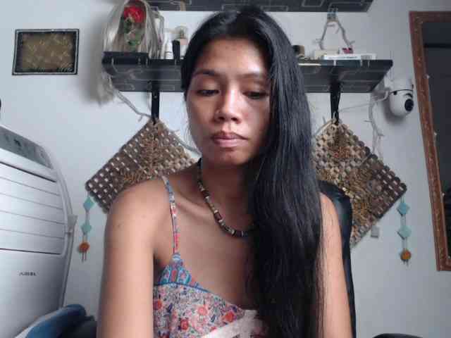 Junglewoman webcam