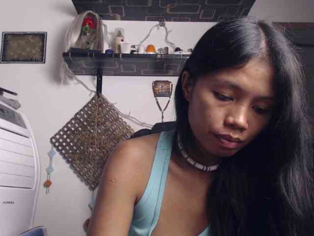 Junglewoman webcam