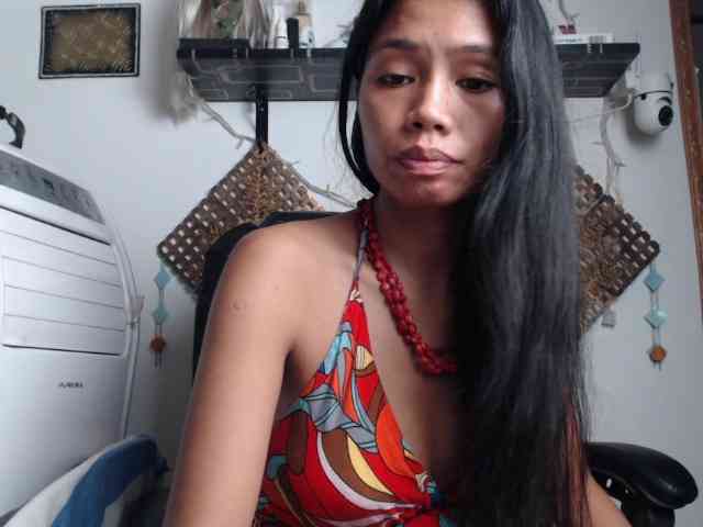 Junglewoman Live Webcam on BongaCams