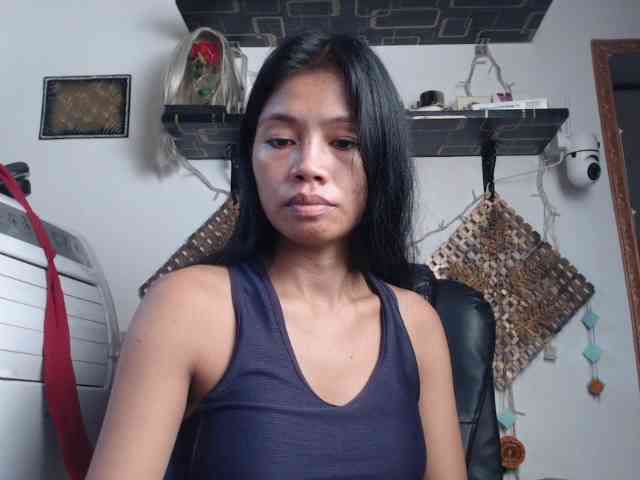 Junglewoman webcam