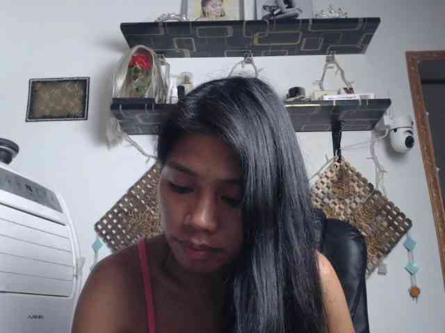 Junglewoman webcam