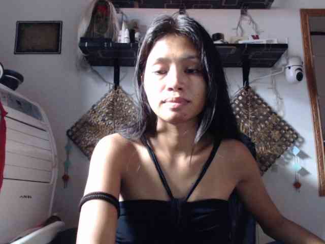 Junglewoman webcam