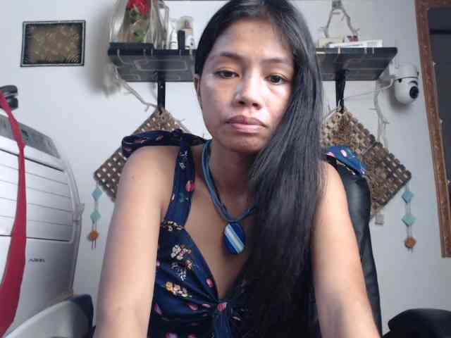 Junglewoman webcam