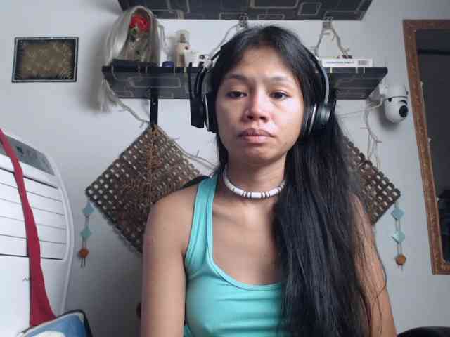 Junglewoman webcam