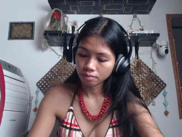 Junglewoman webcam