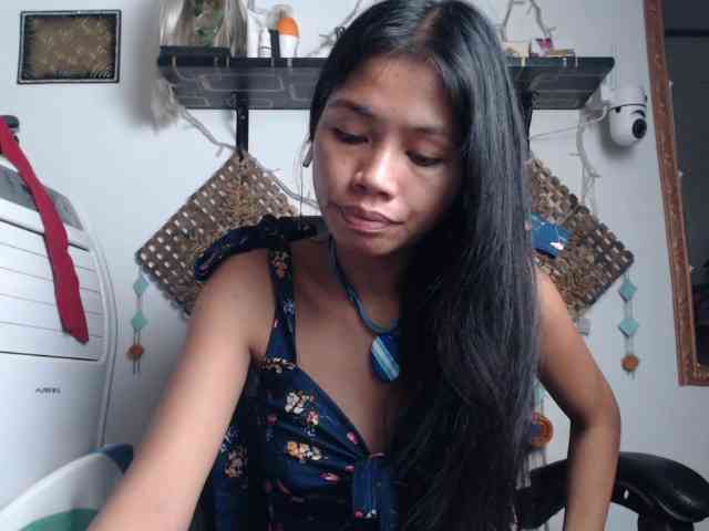 Junglewoman webcam