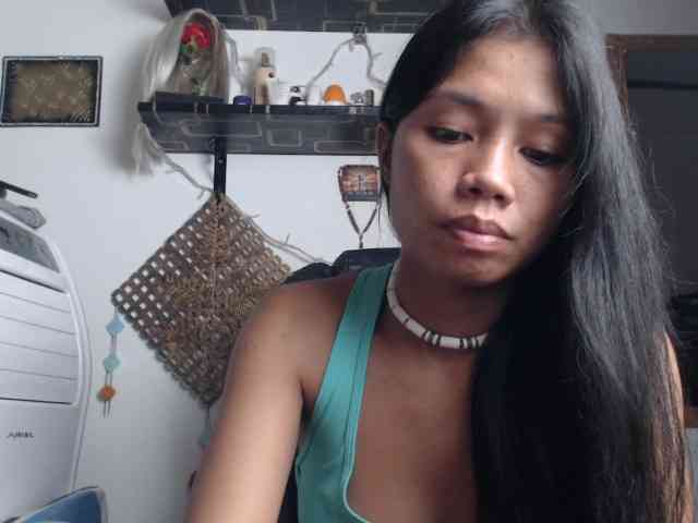 Junglewoman webcam
