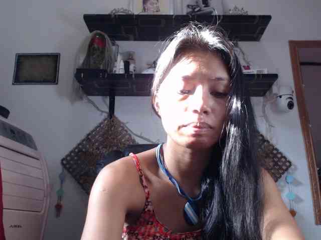 Junglewoman webcam