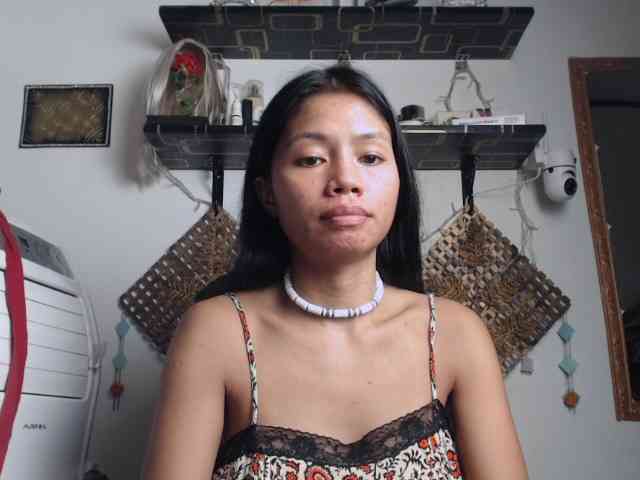 Junglewoman webcam