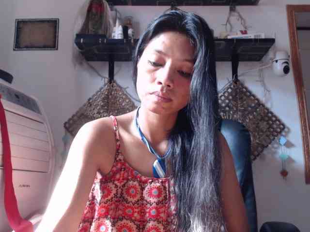 Junglewoman webcam