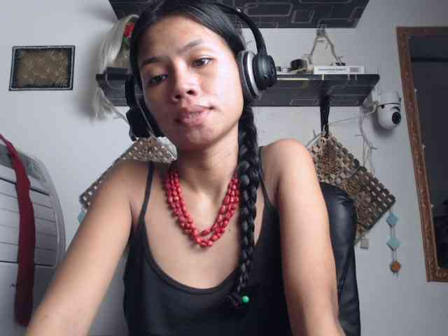 Junglewoman webcam