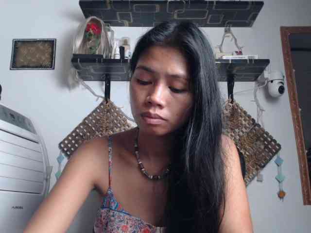 Junglewoman webcam