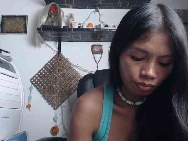 Junglewoman webcam
