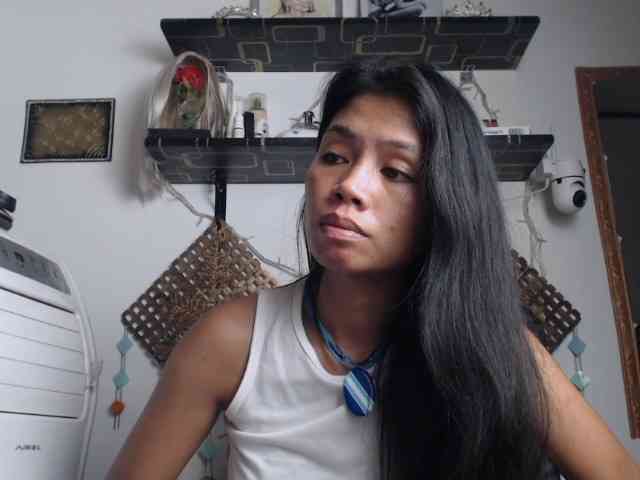 Junglewoman webcam