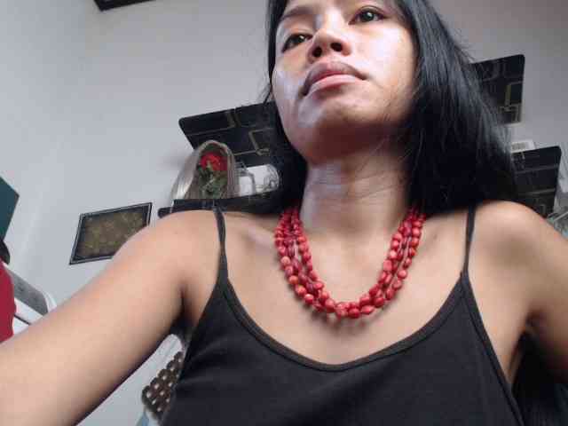Junglewoman webcam