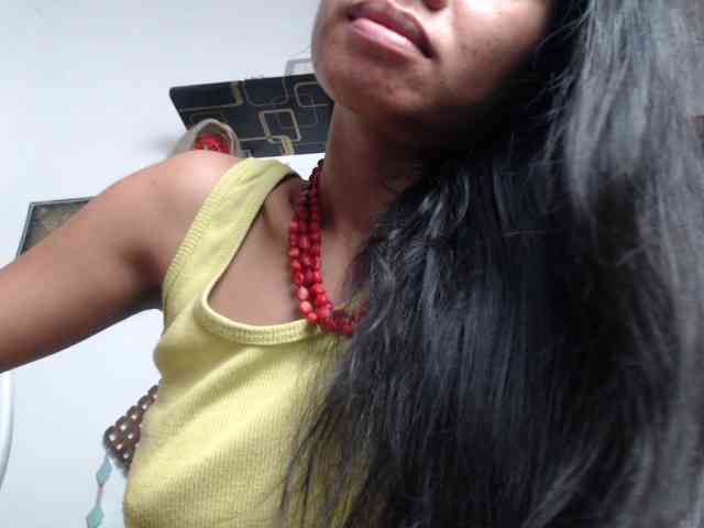 Junglewoman webcam