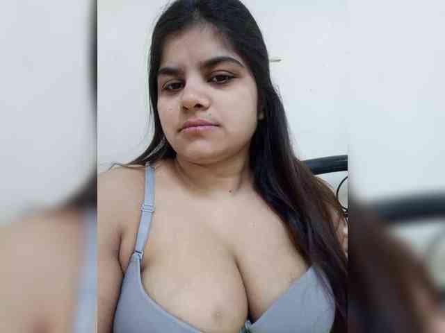 maryamnoor webcam