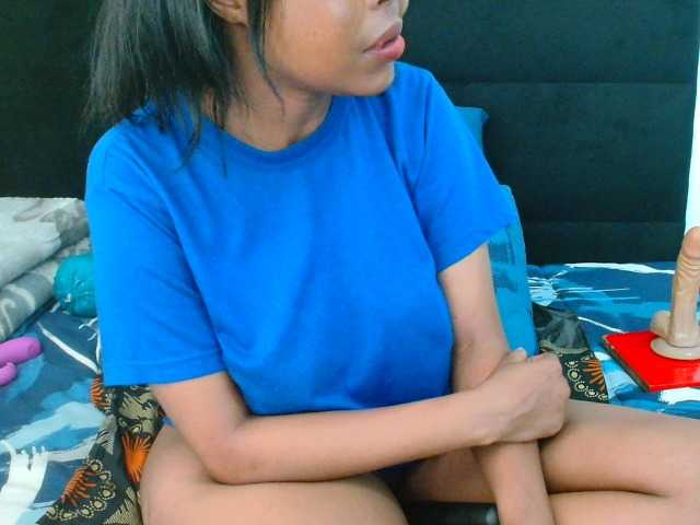 SexyCreamyPussy webcam bongacams model stream image