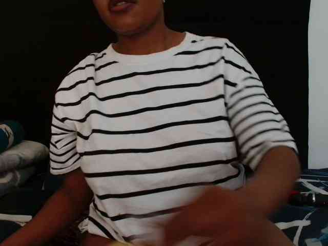 SexyCreamyPussy webcam