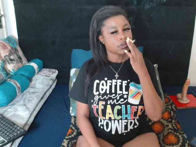 SexyCreamyPussy webcam