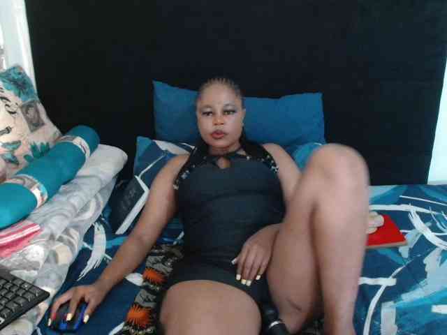 SexyCreamyPussy webcam