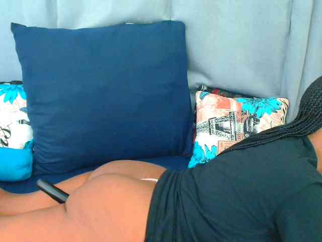 SexyCreamyPussy webcam
